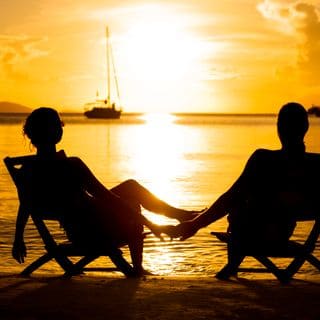 Ab50
Diese Seite ist darauf ausgelegt, Singles ab50 zu verbinden, die bereit sind, einen neuen Abschnitt in ihrem Leben zu beginnen. Egal, ob Sie auf der Suche nach romantischen Abenteuern sind oder einfach nur neue Freunde gewinnen möchten, ab50 bietet eine sichere und einladende Umgebung, um Gleichgesinnte zu treffen.